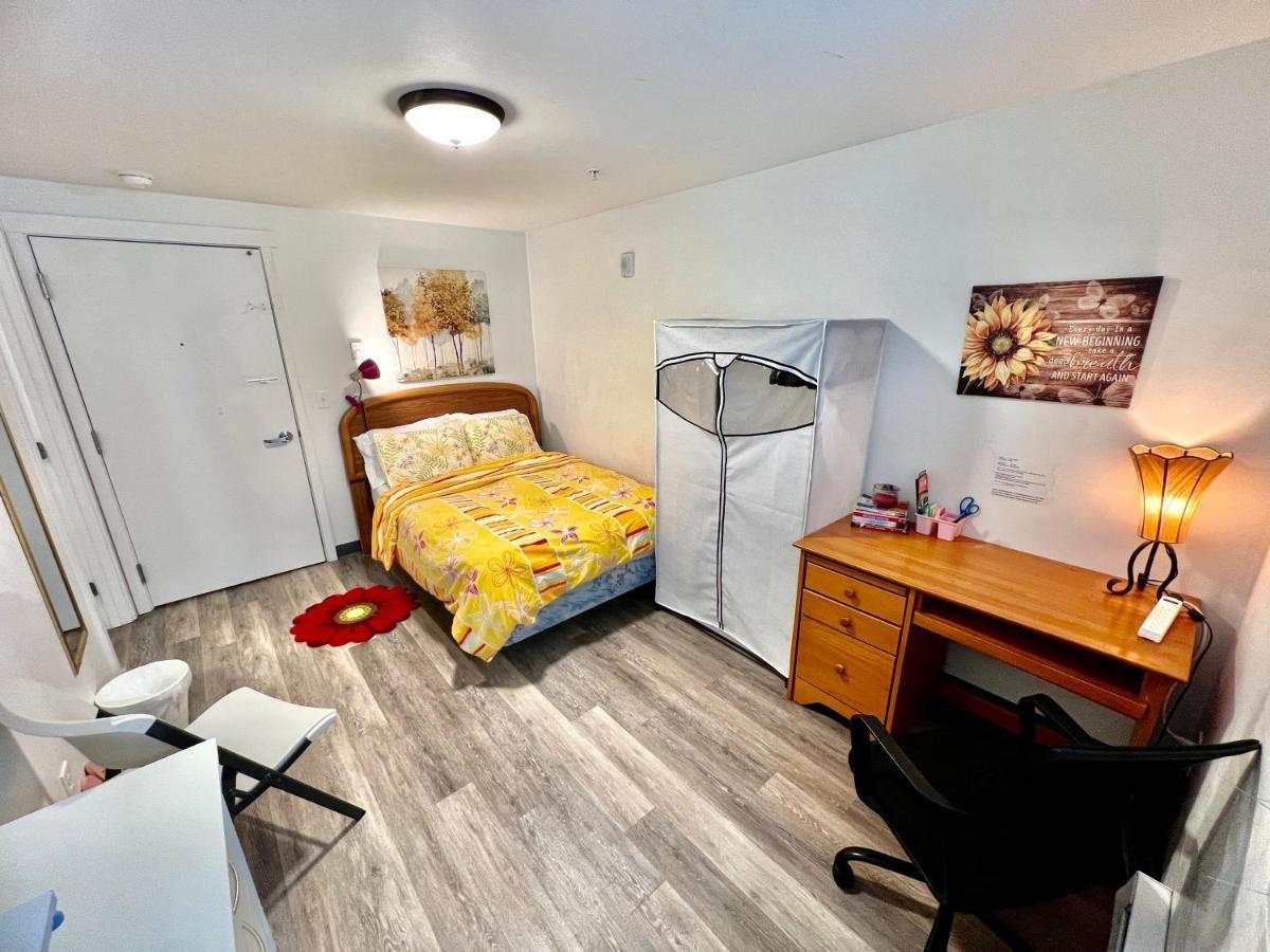Micro Studio Apartment 10 Minutes Walk To University Of Washington Seattle Exterior foto