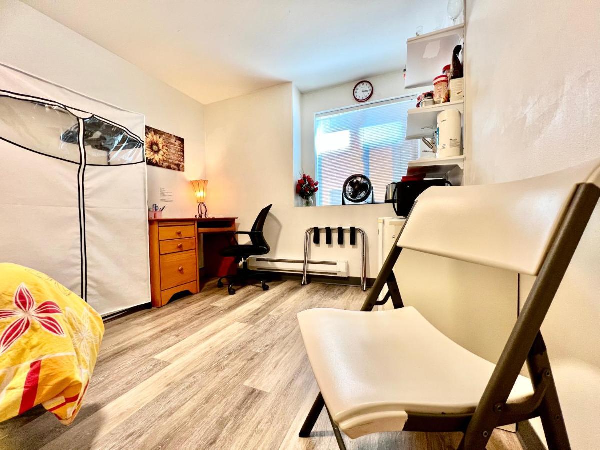 Micro Studio Apartment 10 Minutes Walk To University Of Washington Seattle Exterior foto
