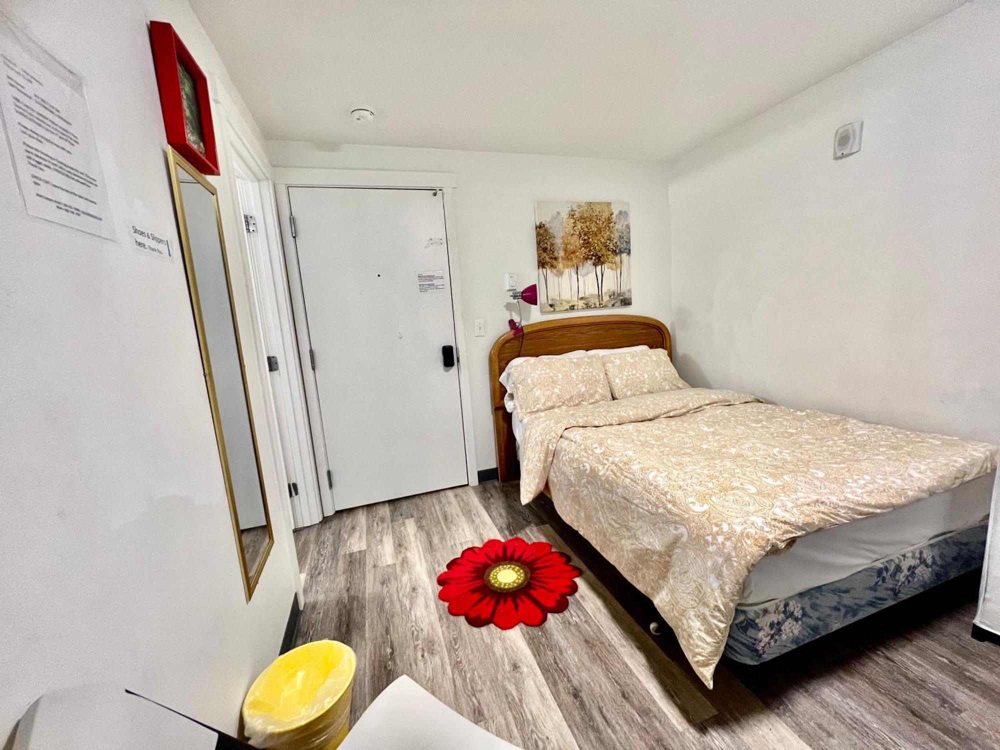 Micro Studio Apartment 10 Minutes Walk To University Of Washington Seattle Exterior foto